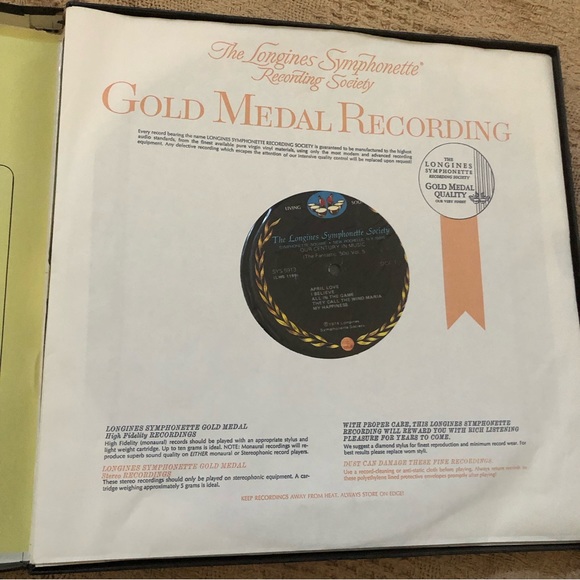 Record Set Bundle of 3 qty boxed record sets - the fantastic 50’s and folk music - Picture 11 of 15